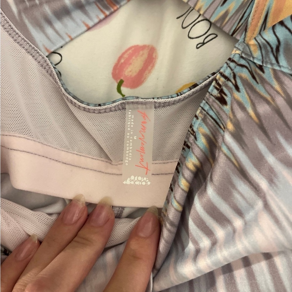 Free people movement tank - Picture 2 of 5
